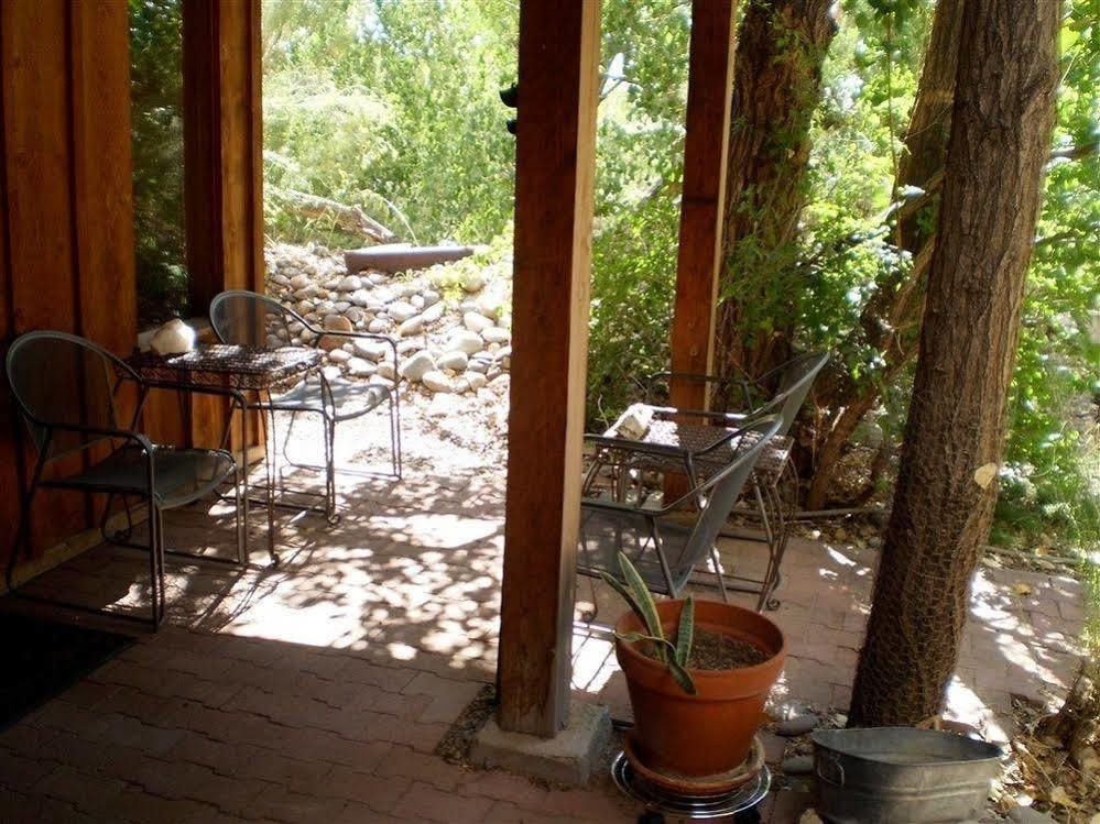 Silver River Adobe Inn Bed And Breakfast Farmington Faciliteter billede